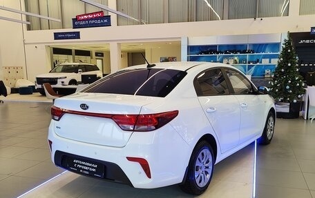 KIA Rio IV, 2017 год, 1 195 000 рублей, 5 фотография