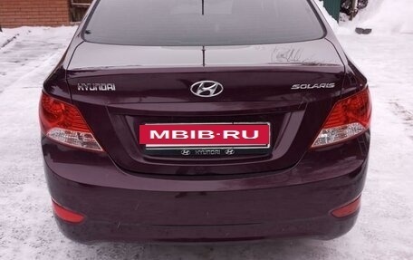 Hyundai Solaris II рестайлинг, 2013 год, 897 000 рублей, 2 фотография