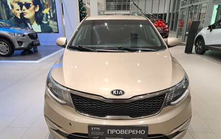 KIA Rio III рестайлинг, 2015 год, 1 011 000 рублей, 2 фотография