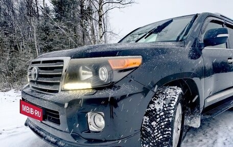 Toyota Land Cruiser 200, 2014 год, 4 650 000 рублей, 20 фотография