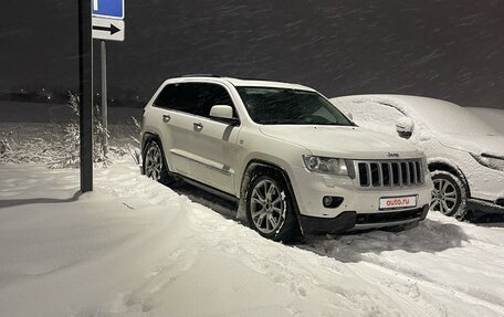 Jeep Grand Cherokee, 2012 год, 1 300 000 рублей, 7 фотография