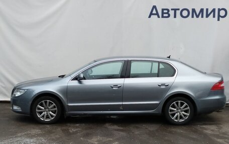 Skoda Superb III рестайлинг, 2010 год, 935 000 рублей, 8 фотография