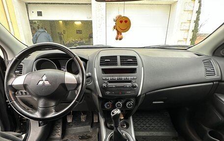 Mitsubishi ASX I рестайлинг, 2013 год, 1 400 000 рублей, 8 фотография