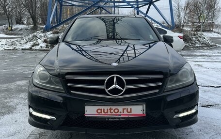 Mercedes-Benz C-Класс, 2012 год, 1 600 000 рублей, 1 фотография