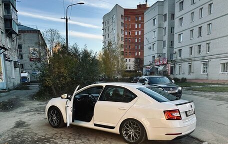 Skoda Octavia, 2017 год, 2 330 000 рублей, 7 фотография