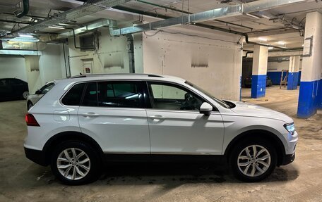 Volkswagen Tiguan II, 2018 год, 3 100 000 рублей, 7 фотография