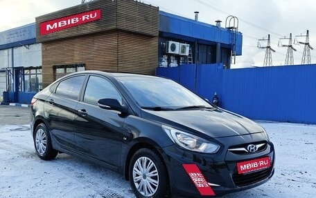 Hyundai Solaris II рестайлинг, 2012 год, 945 000 рублей, 2 фотография