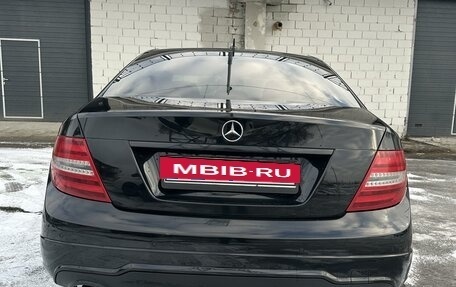 Mercedes-Benz C-Класс, 2012 год, 1 600 000 рублей, 2 фотография