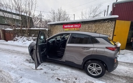 Hyundai Kona I, 2018 год, 1 890 000 рублей, 7 фотография