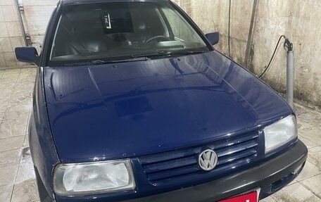 Volkswagen Vento, 1994 год, 220 000 рублей, 13 фотография