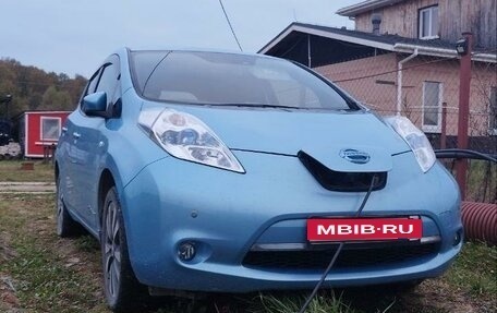 Nissan Leaf I, 2017 год, 750 000 рублей, 1 фотография