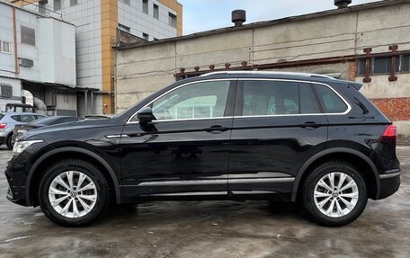 Volkswagen Tiguan II, 2021 год, 3 999 000 рублей, 13 фотография