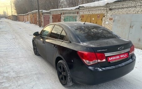 Chevrolet Cruze II, 2012 год, 900 000 рублей, 6 фотография