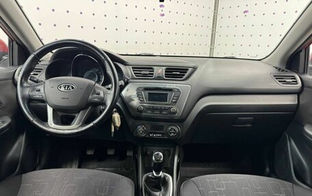 KIA Rio III рестайлинг, 2012 год, 895 000 рублей, 10 фотография