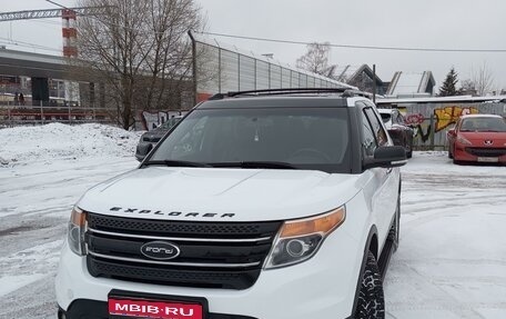 Ford Explorer VI, 2013 год, 1 950 000 рублей, 1 фотография