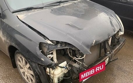 Toyota Matrix, 2003 год, 463 500 рублей, 10 фотография