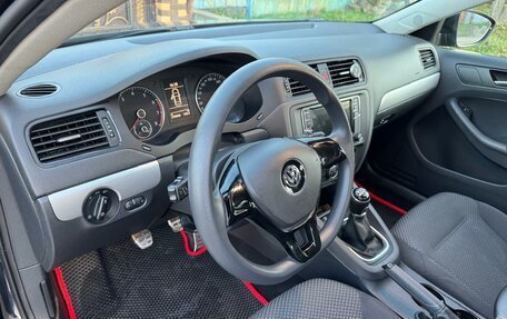 Volkswagen Jetta VI, 2012 год, 945 000 рублей, 9 фотография