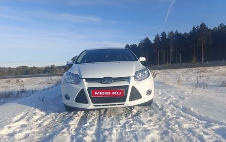 Ford Focus III, 2013 год, 670 000 рублей, 2 фотография