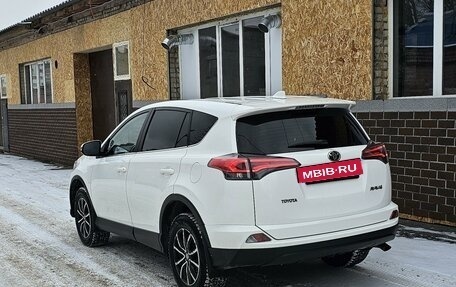 Toyota RAV4, 2019 год, 2 255 000 рублей, 5 фотография