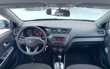 KIA Rio III рестайлинг, 2013 год, 1 030 000 рублей, 14 фотография