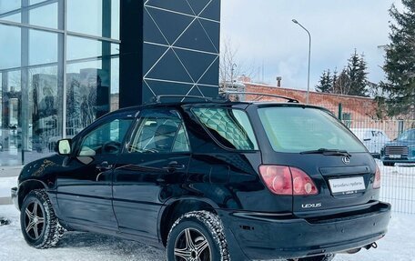 Lexus RX IV рестайлинг, 1999 год, 950 000 рублей, 3 фотография