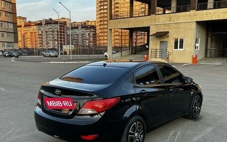 Hyundai Solaris II рестайлинг, 2011 год, 870 000 рублей, 8 фотография