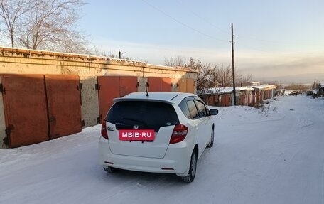 Honda Fit III, 2011 год, 895 000 рублей, 2 фотография