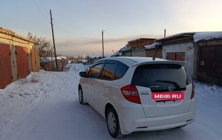 Honda Fit III, 2011 год, 895 000 рублей, 3 фотография