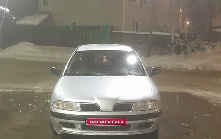 Mitsubishi Carisma I, 2001 год, 240 000 рублей, 1 фотография