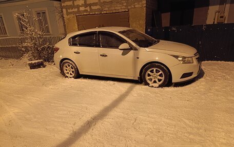 Chevrolet Cruze II, 2012 год, 780 000 рублей, 9 фотография