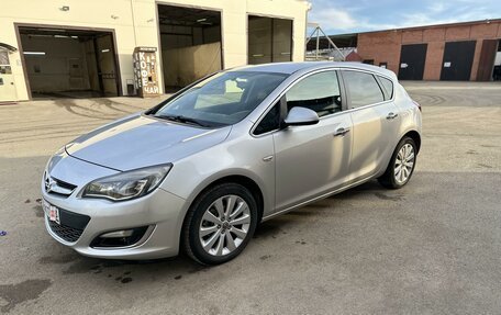 Opel Astra J, 2013 год, 1 185 000 рублей, 2 фотография