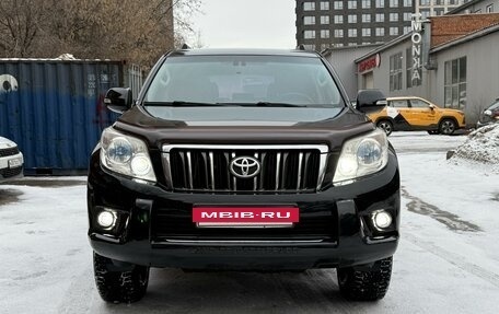 Toyota Land Cruiser Prado 150 рестайлинг 2, 2010 год, 2 900 000 рублей, 2 фотография