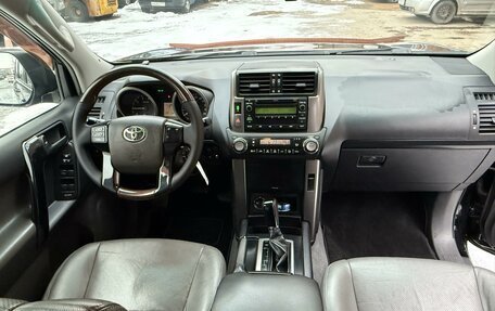 Toyota Land Cruiser Prado 150 рестайлинг 2, 2010 год, 2 900 000 рублей, 12 фотография