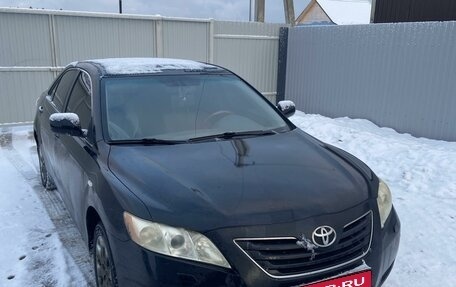 Toyota Camry, 2008 год, 890 000 рублей, 2 фотография