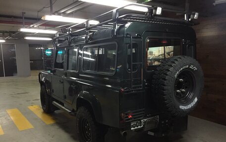 Land Rover Defender I, 2010 год, 7 800 000 рублей, 4 фотография