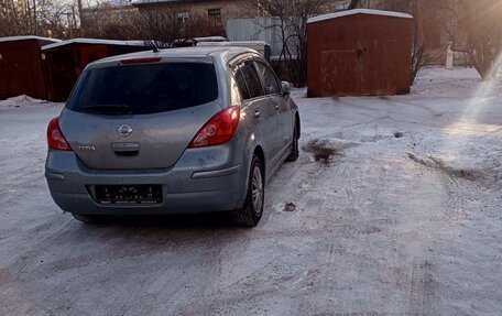 Nissan Tiida, 2010 год, 800 000 рублей, 6 фотография