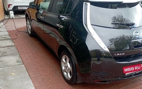 Nissan Leaf I, 2013 год, 850 000 рублей, 3 фотография