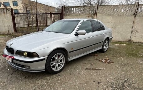 BMW 5 серия, 1996 год, 570 000 рублей, 3 фотография