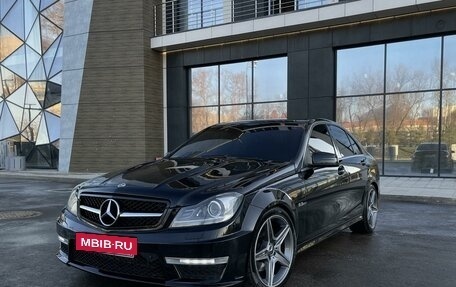 Mercedes-Benz C-Класс, 2011 год, 1 990 000 рублей, 4 фотография