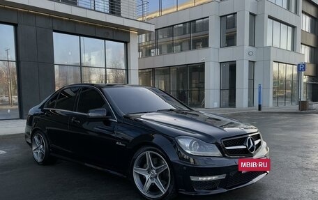 Mercedes-Benz C-Класс, 2011 год, 1 990 000 рублей, 33 фотография