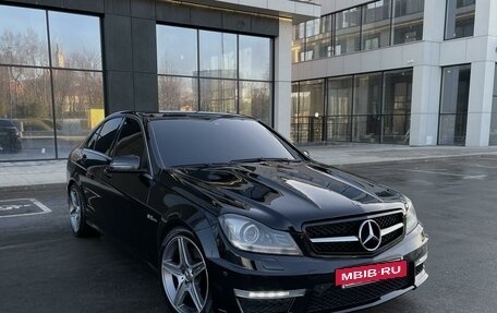 Mercedes-Benz C-Класс, 2011 год, 1 990 000 рублей, 32 фотография