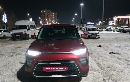 KIA Soul III, 2020 год, 2 350 000 рублей, 2 фотография