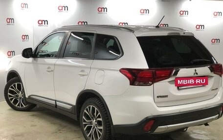 Mitsubishi Outlander III рестайлинг 3, 2016 год, 2 099 000 рублей, 6 фотография