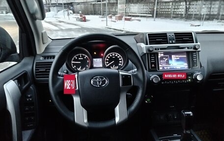 Toyota Land Cruiser Prado 150 рестайлинг 2, 2015 год, 4 600 000 рублей, 14 фотография