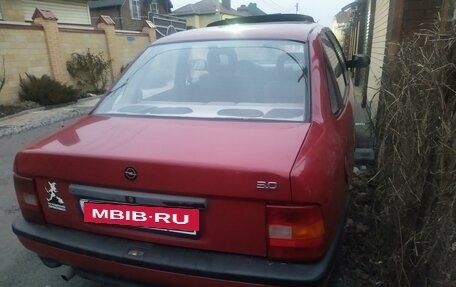 Opel Vectra A, 1989 год, 109 000 рублей, 5 фотография