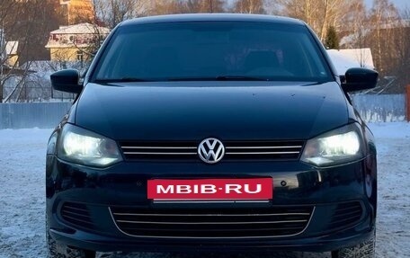 Volkswagen Polo VI (EU Market), 2012 год, 935 000 рублей, 2 фотография