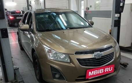 Chevrolet Cruze II, 2013 год, 650 000 рублей, 2 фотография