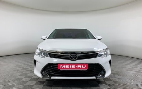 Toyota Camry, 2015 год, 1 939 000 рублей, 2 фотография