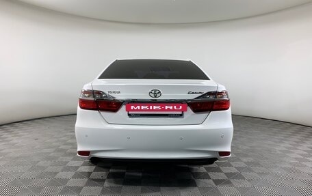 Toyota Camry, 2015 год, 1 939 000 рублей, 6 фотография