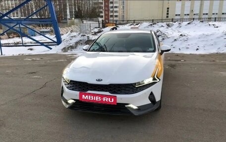 KIA K5, 2021 год, 2 200 000 рублей, 2 фотография